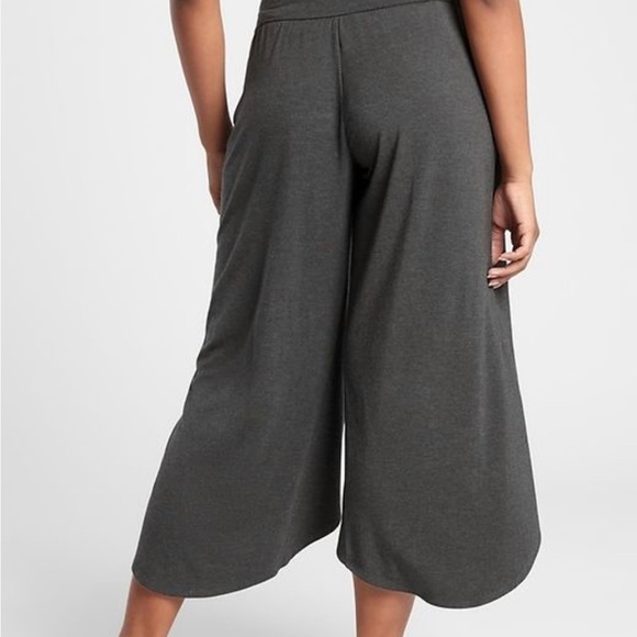 Athleta 3x Heather grey release Yoga pants - Picture 2 of 7